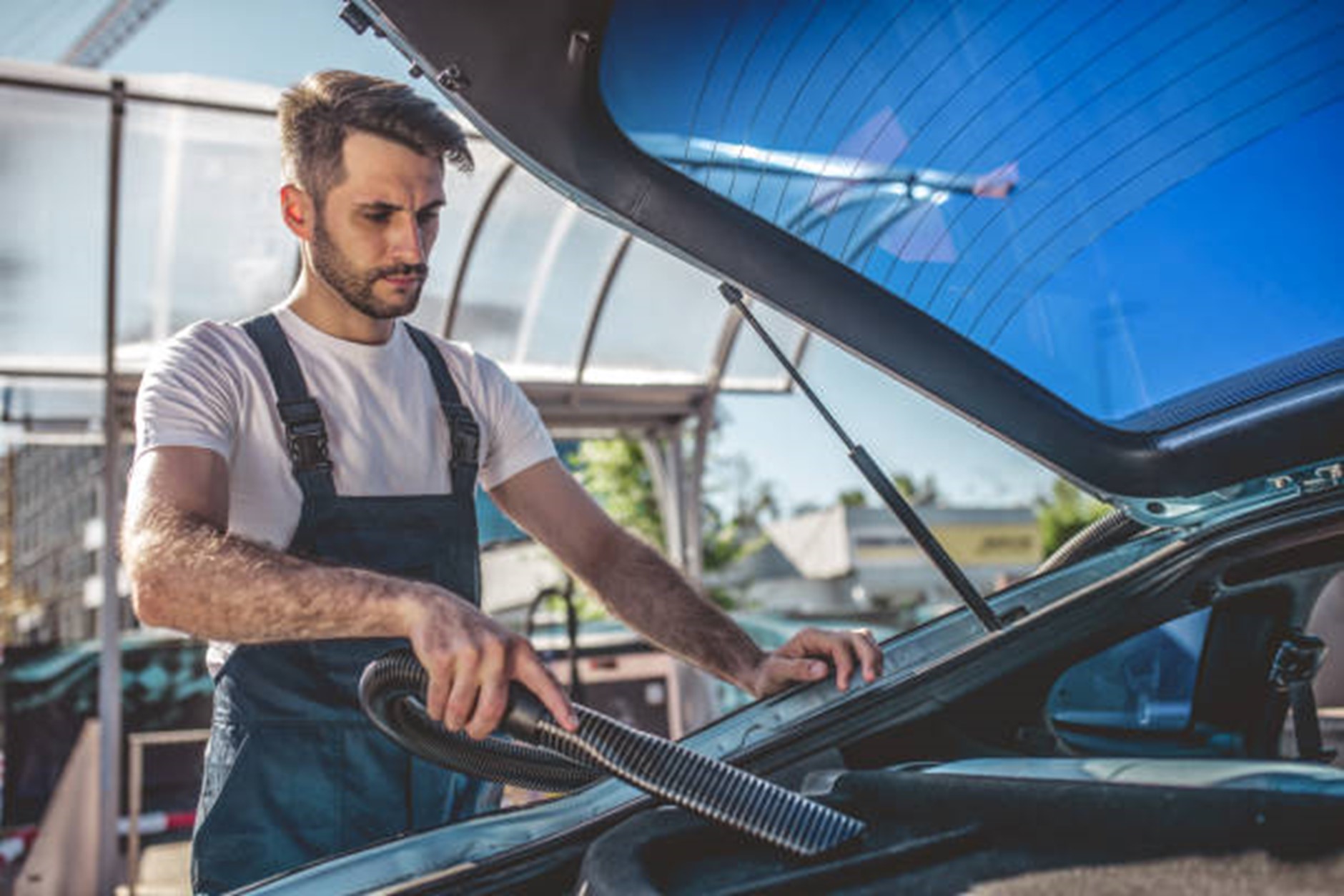 Car Detailing vs Car Wash - What to Know