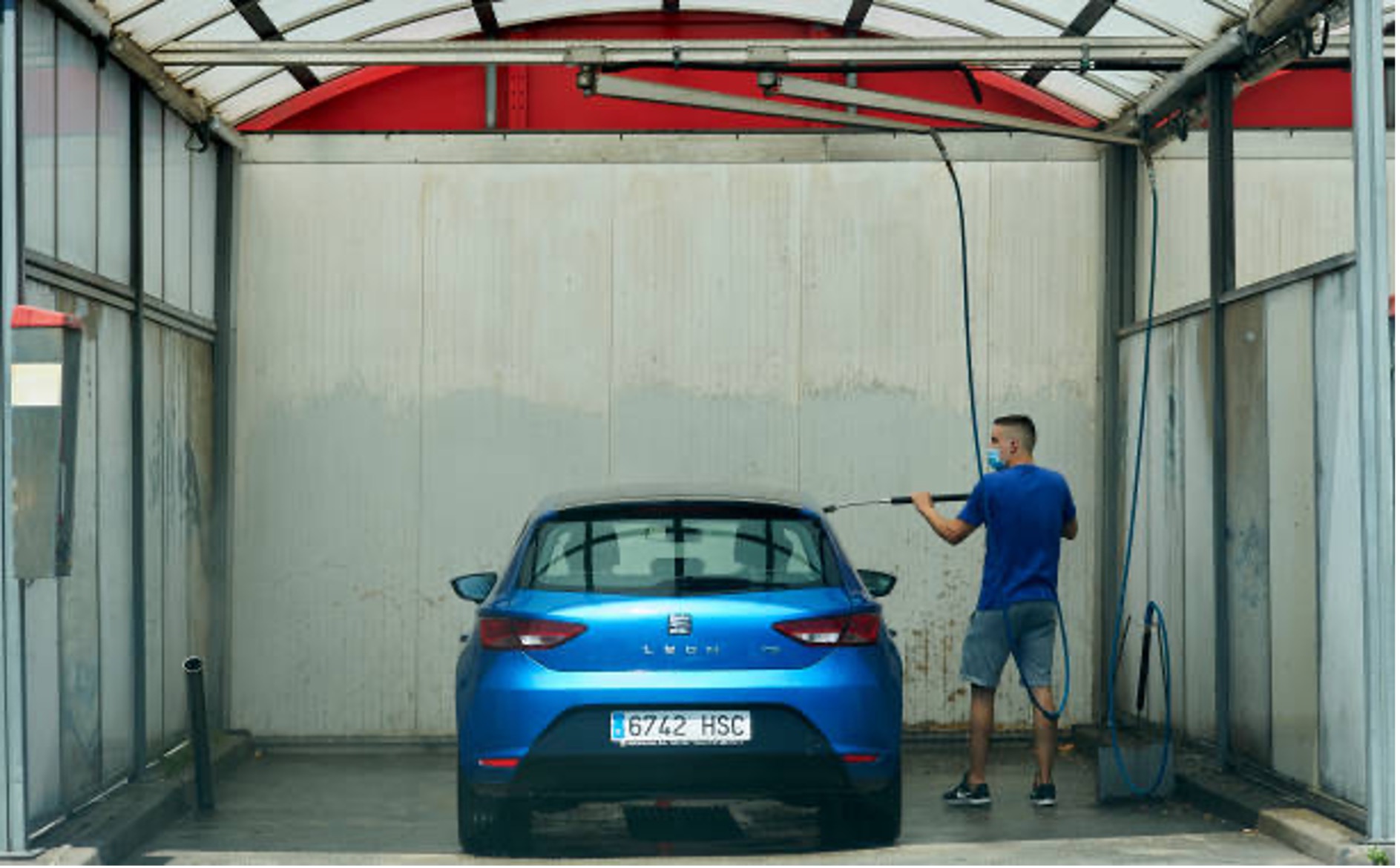 Car Wash Safety Tips for New Car Owners