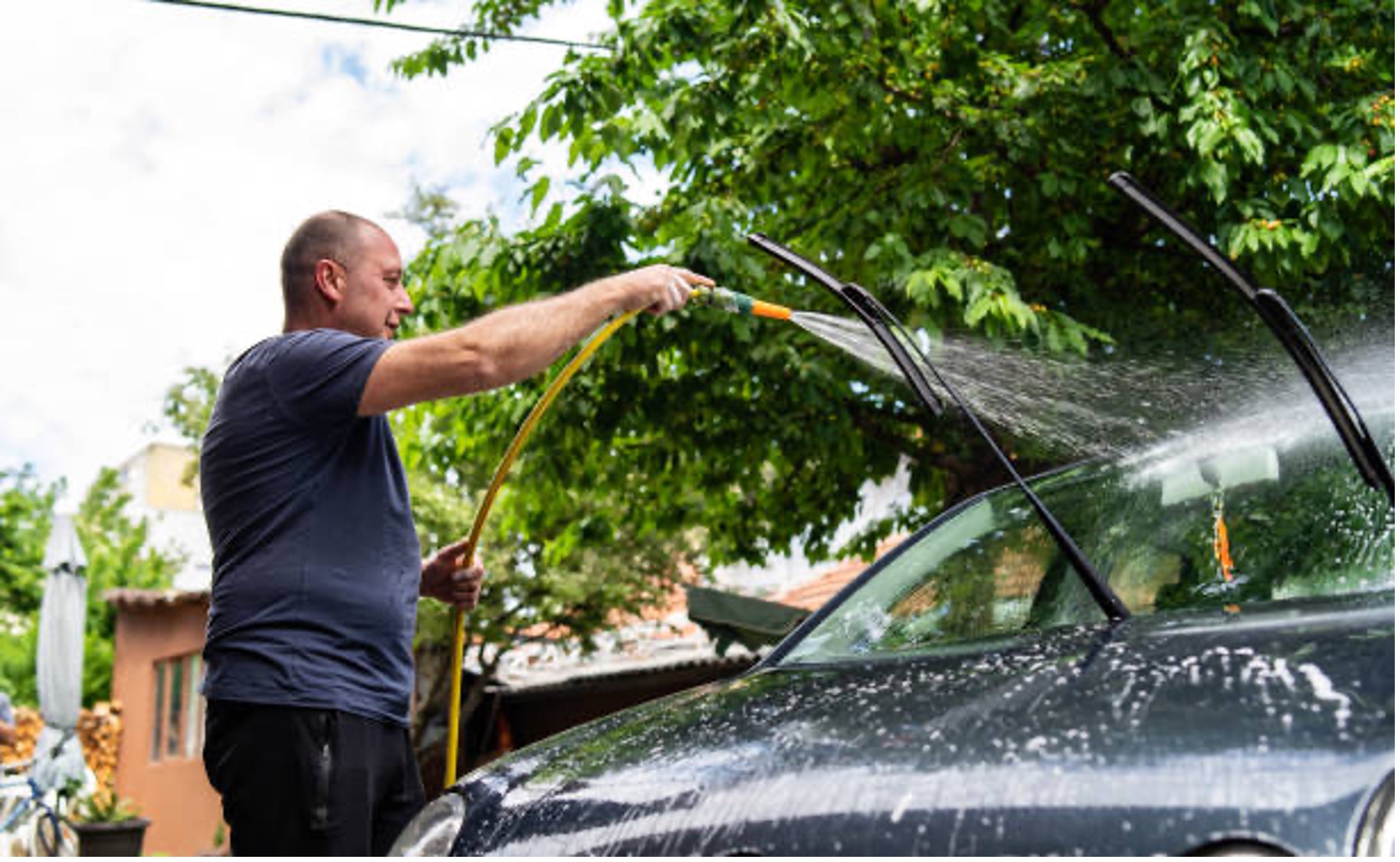 How Often to Use a Car Wash Service?